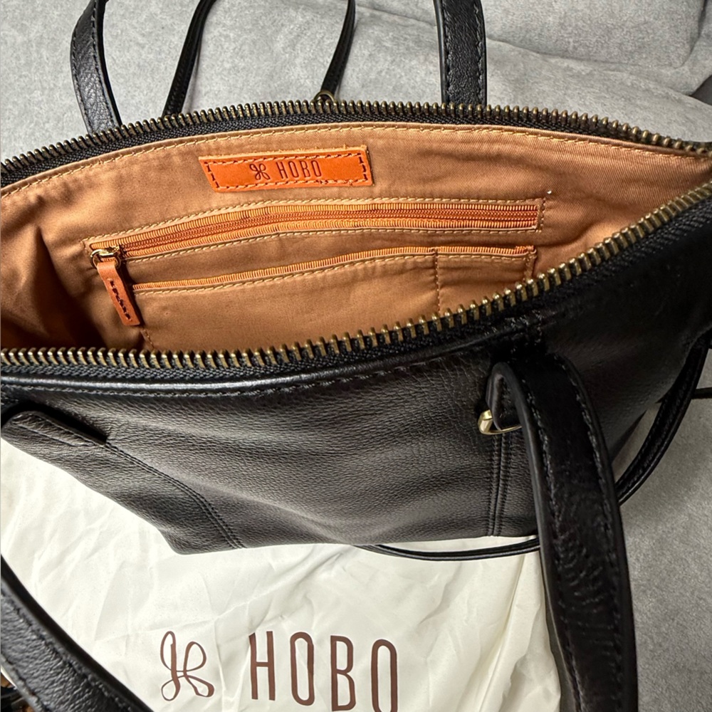 NWT HOBO Kingston Mini Leather Satchel in Black - Picture 6 of 6